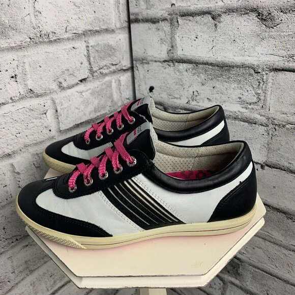 Ecco Hydromax Spikeless Golf Shoes - Picture 3 of 8